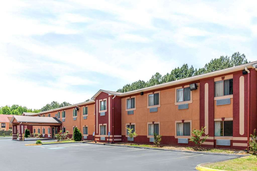 Knights Inn Memphis At Macon Cove エクステリア 写真